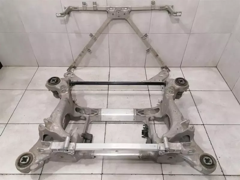 Audi E-tron GT Subframe Rear 9J1599030H Axle Frame Rear Axle