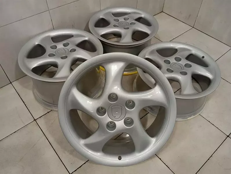 Porsche 911 996 Alloy Wheel 99336213601 Alloy R18 8J and 10J TURBO LOOK