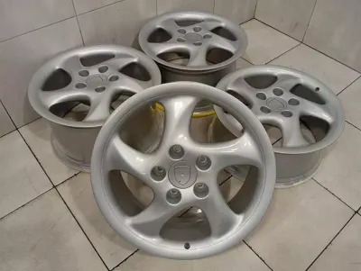 Porsche 911 996 Алуминиеви джанти 99336213601 Алуминиеви R18 8J и 10J TURBO ИЗГЛЕД