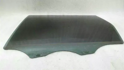 Porsche Cayenne 958 92A left rear door glass 95854261106 door window rear left