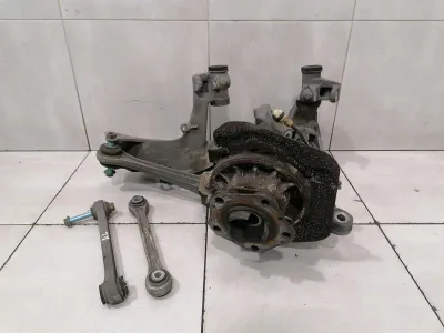 Porsche 911 996 Left Rear Hub Set 99633111105 Wheel Bearing Housing Rear Left Set