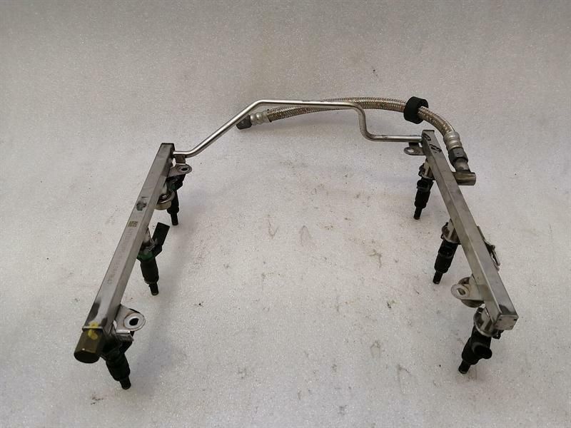 Mercedes S-Class W221 Fuel Rail A2720701495 Fuel Injection Moulding Pipe Distributor M272