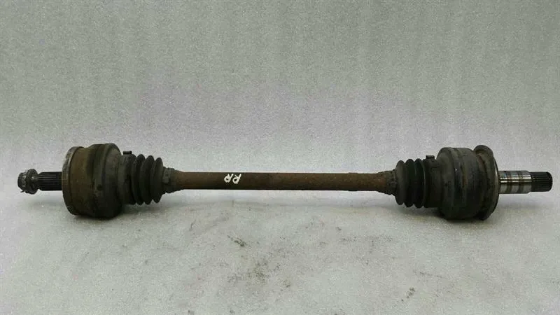 Mercedes CLK 350 W209 Drive Shaft Rear Right A2033505356 RRH Drive Shaft