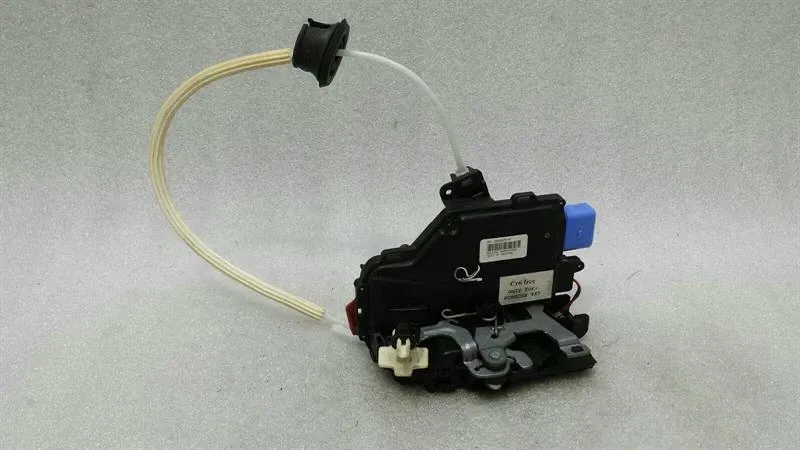 Porsche Cayman S 987 RHD right door lock 3D2837016 right hand drive