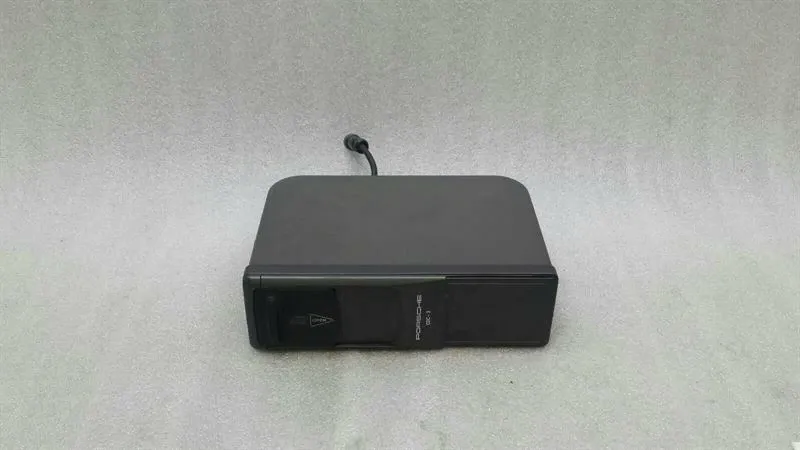 Porsche 911 996 CD Changer 99364513000 CD Changer