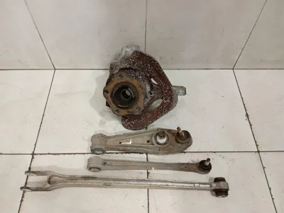 Porsche Boxster 987 left rear hub 98733165706 wheel bearing housing rear left
