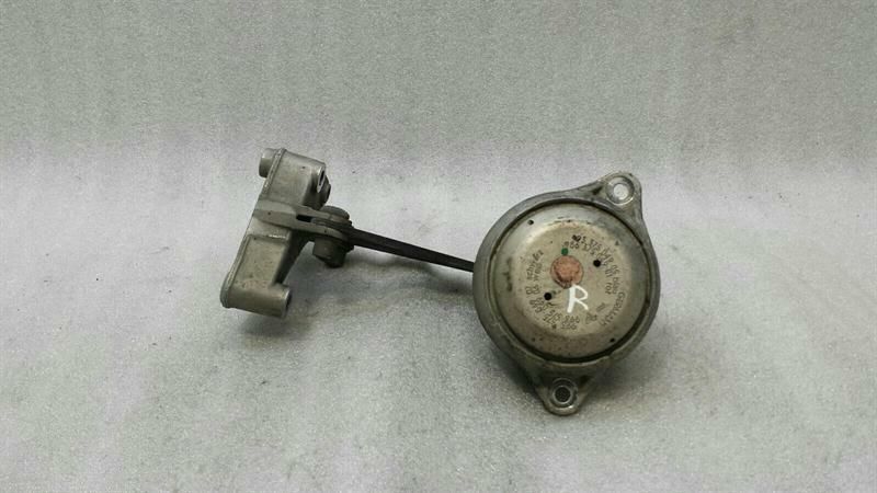Porsche Boxster 987 Right Engine Mount 98637504901 Motor Holder Right