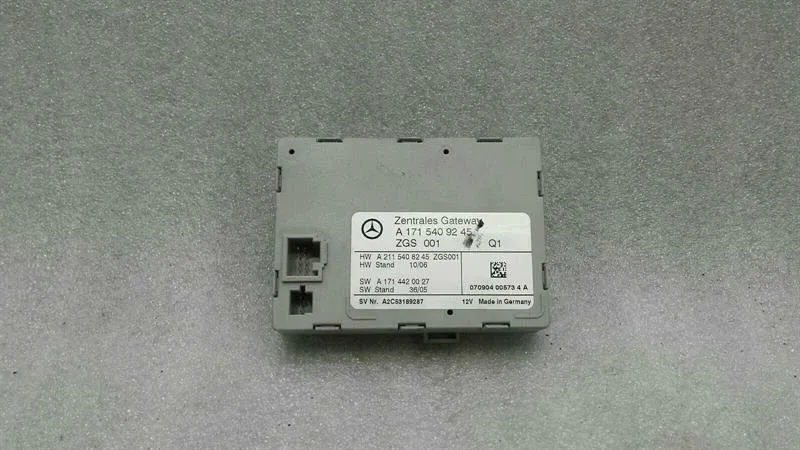 Mercedes SLK R171 Electronic Module A1715409245 ECU Gateway SLK280