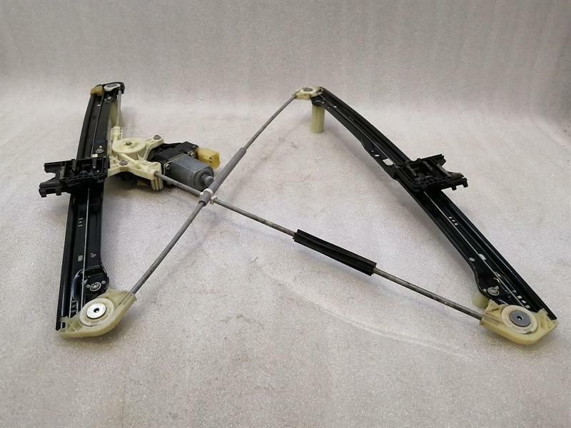Range Rover Sport L494 FRH Door Winder DK62-23200-AD Front Right Window Regulator