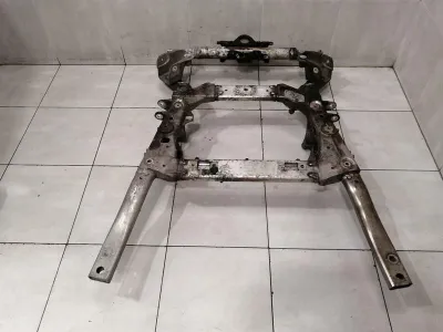 LAND ROVER Range Rover Sport L494 Beam Subframe Front LR038759 Front Axle Carrier