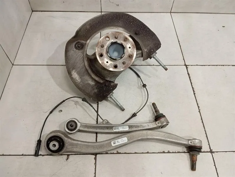 BMW 4 M4 G82 G22 Left Front Hub 31212284001 Wheel Bearing Housing Front Left