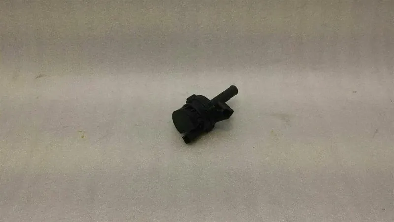 Mercedes S-Class W221 Cooling Pump A2218350064 Coolant Pump