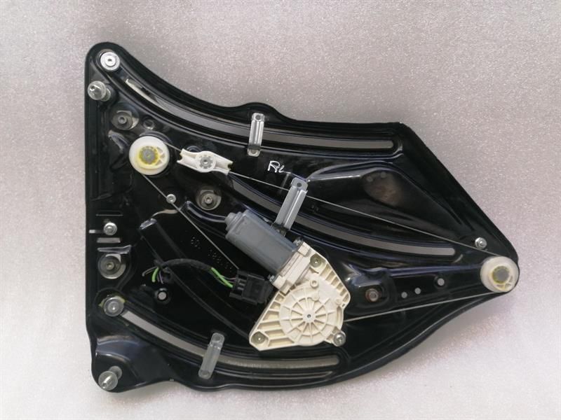Mercedes E Class W207 Left Rear Door Winder A2076700703 Window Regulator Rear Li