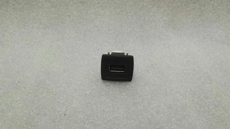 Mercedes GL X166 electronic module A2188200187 control unit USB input