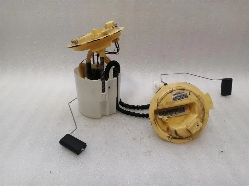 MASERATI QUATTROPORTE M156 Fuel Pump Electric 670004173 Kraftstoffpump