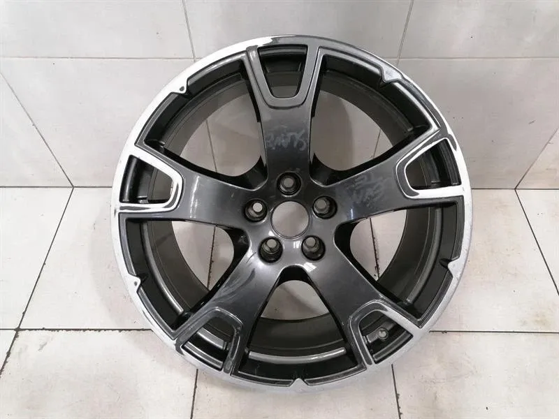 Maseratilevante Alloy Wheel 670044701 LEVANTE 9J X20 ET 40.5 Alloy Wheel