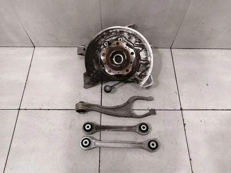 Porsche 911 991 mk2 Right Rear Hub 99133111233 Wheel Bearing Case Rear Right T