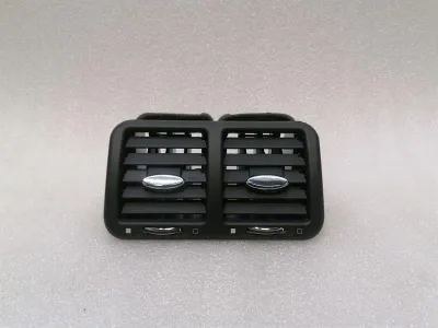 Maserati Granturismo M145 rear air vent 225787 ventilation nozzle ventilation grille