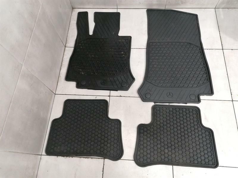 Mercedes CLS W218 X253 Rubber Floor Mat Set A2536804501 Floor Mat Set