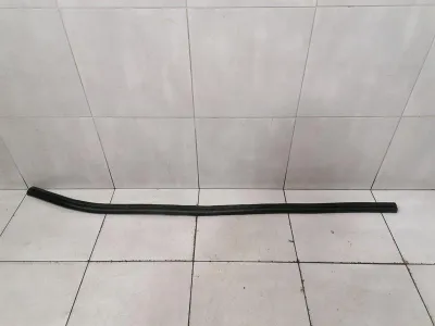 Ferrari 458 F142 Spider Door Seal 82243600 Door Seals LEFT LEFT
