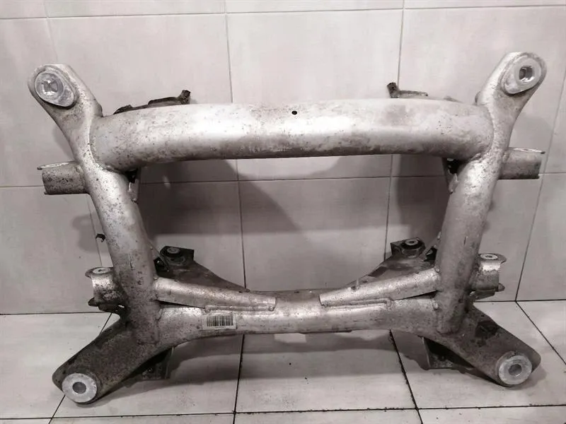 BMW M6 6 Series F13 Subframe Rear 33312284090 Axle Frame Rear Axle