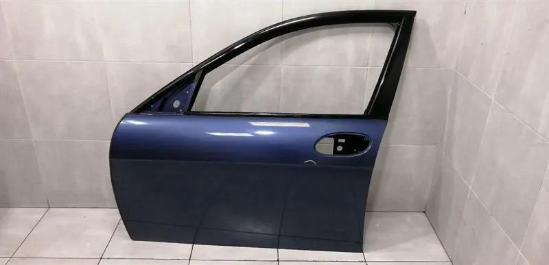 BMW 7 series E65 E66 left front door 72081 door front left