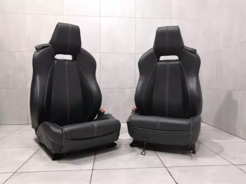 ASTON MARTIN VANTAGE V8 SPORT SEATS LEATHER SEATS BLACK V8 seats