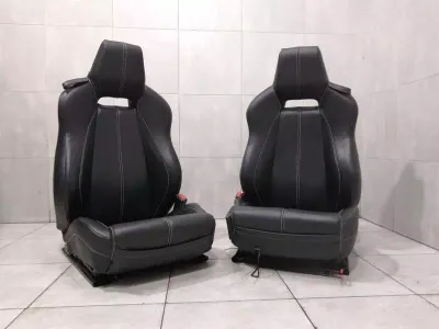 ASTON MARTIN VANTAGE V8 СПОРТНИ СЕДАЛКИ КОЖЕНИ СЕДАЛКИ ЧЕРНИ V8 седалки