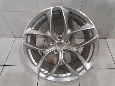 Ferrari GTC4 Rear Wheel Alloy Wheel 327800 Alloy Wheel 10.5J X20 ET43.6 Rear Wheel