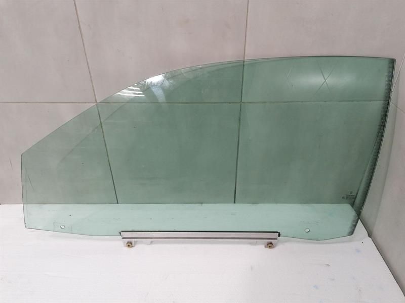Mercedes CLK W208 left front door glass A2087200718 door window front left