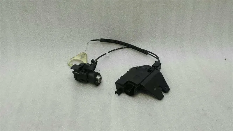 BMW 3 Series E92 Boot Lock 7840617 Tailgate Lock