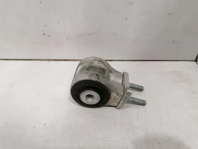Porsche 911 991 преден десен носач 9913415418R преден десен носач