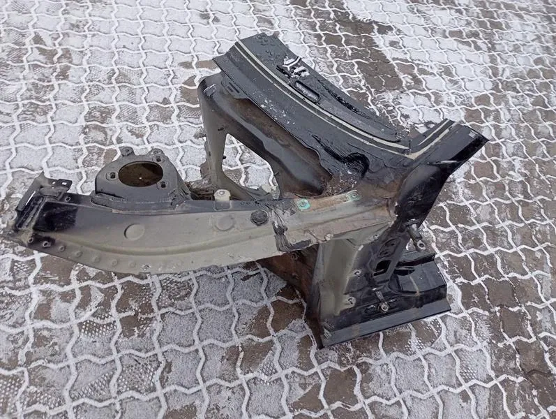 Porsche Cayman 718 GT4 Left Front Chassis Leg 99150191301 Left Front Wheel Arch