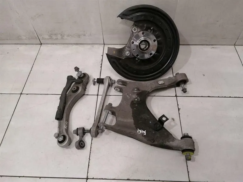 BENTLEY CONTINENTAL GT V8S Right Rear Hub 3W0505436A Wheel Bearing Housing Rear Set