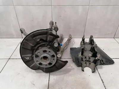 Mercedes CL W217 Left Rear Hub Set A2223500941 Wheel Bearing Housing Rear Left Set