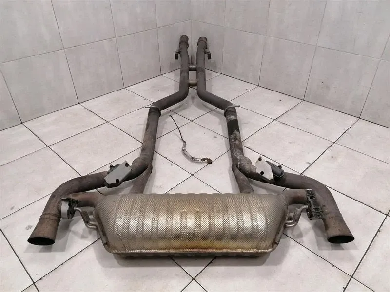 Mercedes GT C190 GTS S Exhaust Silencer A1904903500 Exhaust Muffler OEM