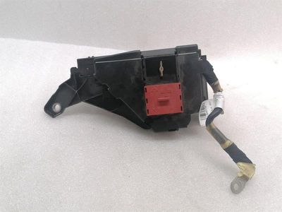 MERCEDES E КЛАСА W213 КУТИЯ С ПРЕДПАЗИТЕЛИ A2135404139 ДЯСЕН ВОЛАН ДЕН