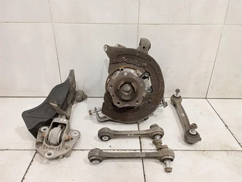 Porsche 911 991 Right Rear Hub Set 99133111204 Wheel Bearing Housing Rear Right