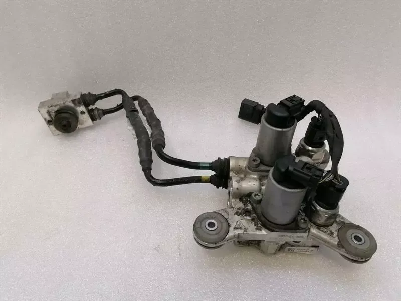 Porsche 911 991 hydraulic valve 99135907704 hydraulic valve rear PDCC
