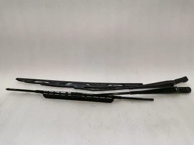 Porsche 911 997 RHD Wiper Arm 99762803000 Windshield Wiper RHD