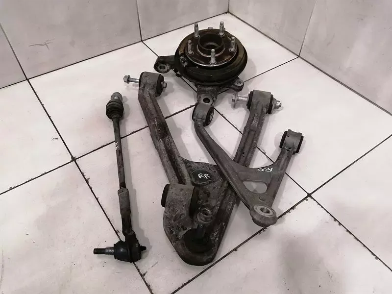 Chevrolet Corvette C6 задна дясна главина 88965637 корпус на колесен лагер задна дясна