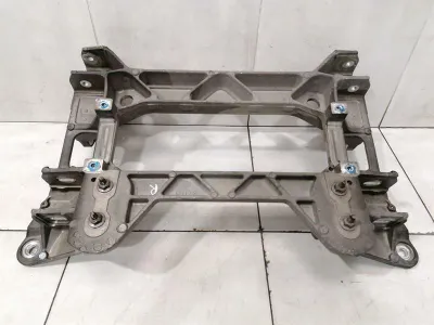 Chevrolet Corvette C6 rear subframe 15864493 axle frame rear axle