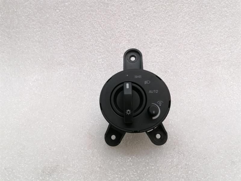 ASTON MARTIN VANTAGE V12 Light Switch DG43-11654-BA Light Switch
