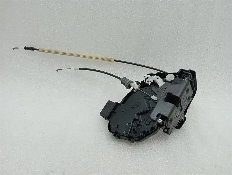 Aston Martin Rapide 10-14 RRH Door Lock AD43-66-10002 Rear Right Door Lock