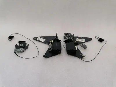 ASTON MARTIN FAST S AD43-A61390-AD REAR SEAT LOCK SET