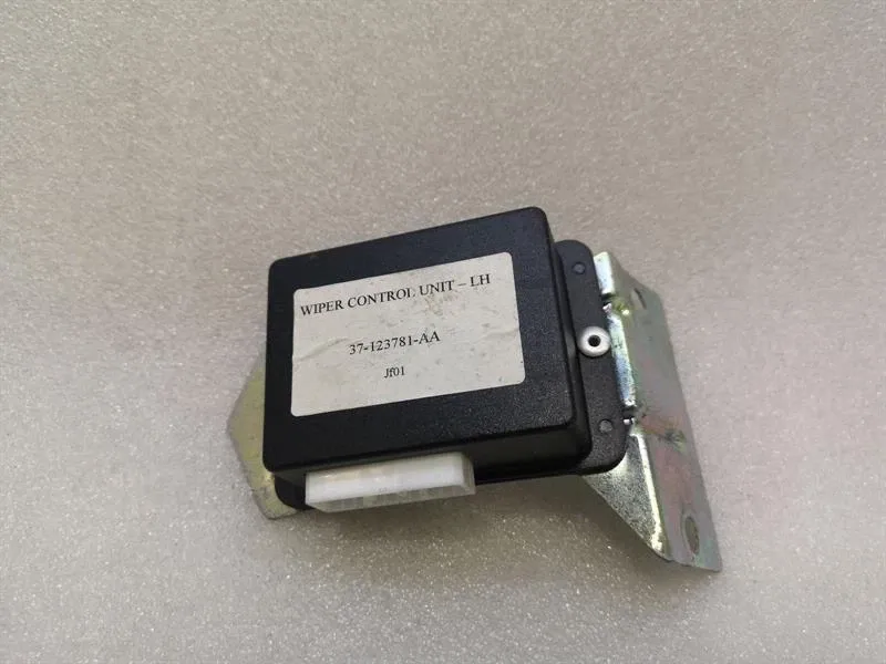 Aston Martin DB7 Vantage Wiper Control Module 37-123781-AA Control Unit
