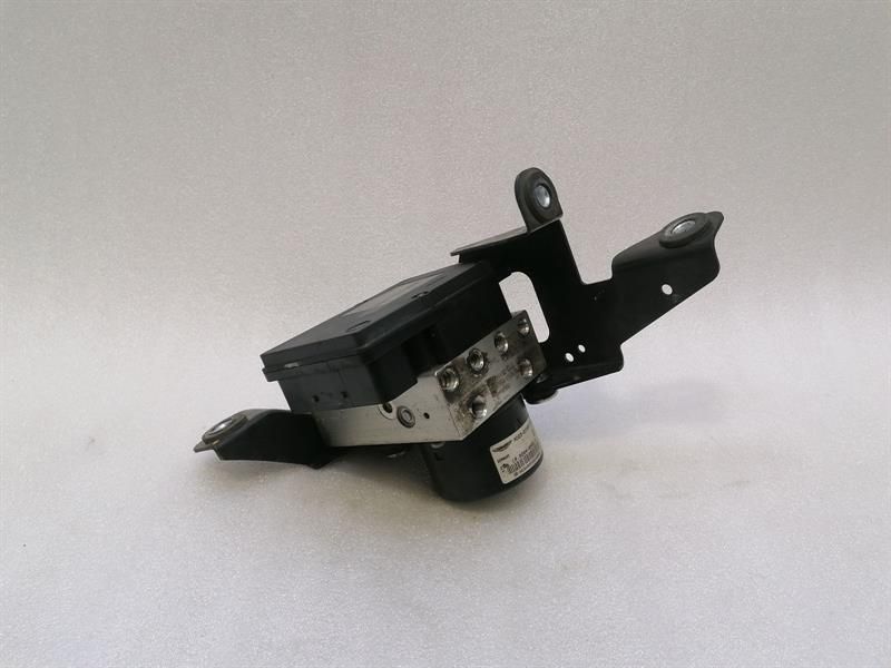 Aston Martin DB9 Volante A.B.S Pump AD23-2C405-AA ABS Pump HYDRAULIC BLOCK