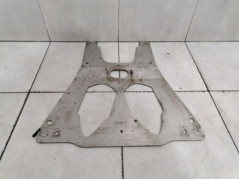ASTON MARTIN VANQUISH AM310 UNDERTRAY DG43-111K36-AC Underfloor Trim