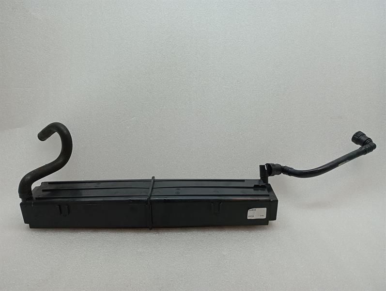 ASTON MARTIN CURVE MK2 2011-2012 Reservior 2R8U-9D653-AC Container