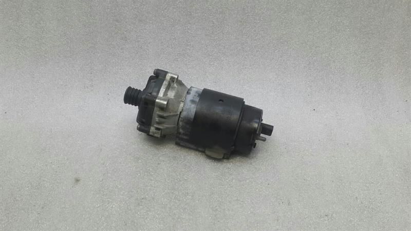 Mercedes SL R230 Additional Cooling Pump A0005000386 Coolant Pump Pump